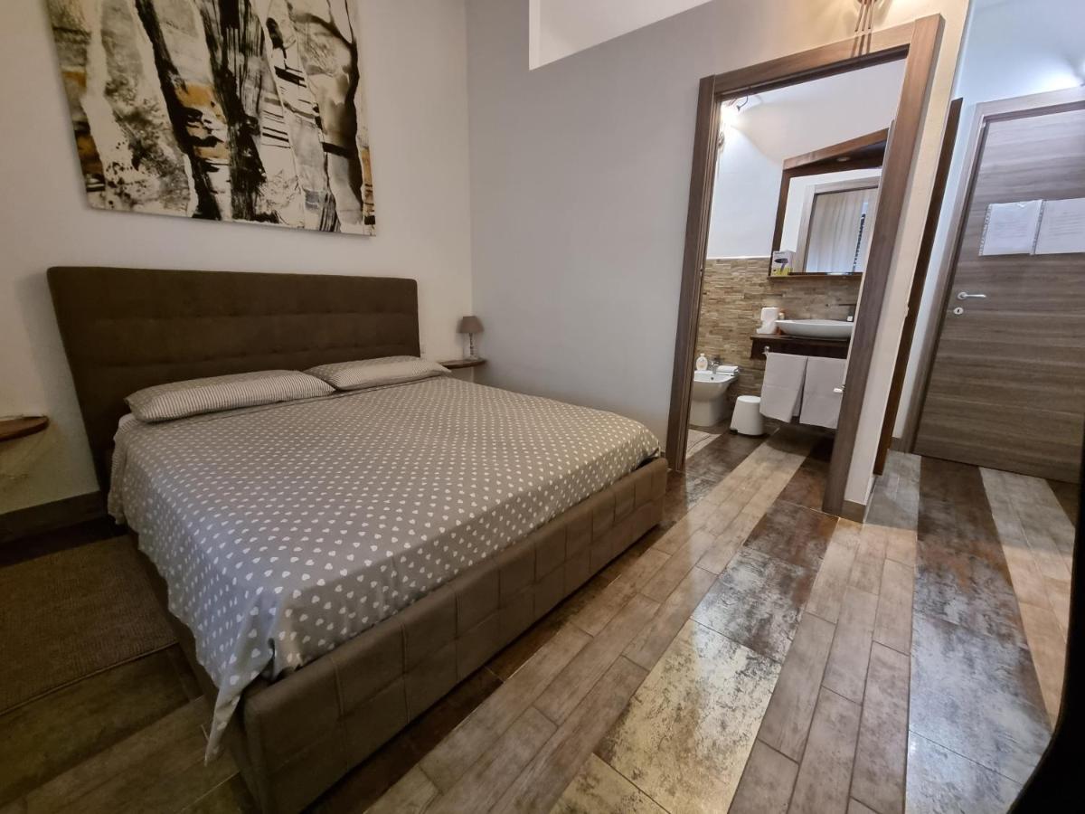 Double Room Private Bathroom